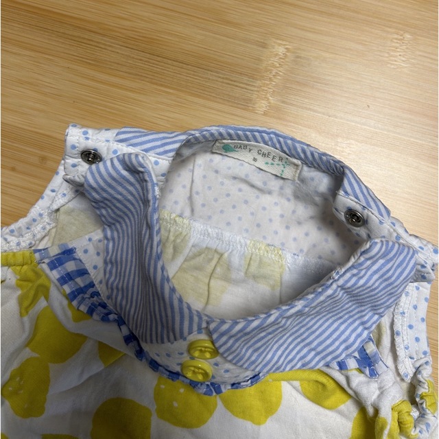 NARUMIYA INTERNATIONAL(ナルミヤ インターナショナル)のナルミヤインターナショナル　BABY CHEER レモン柄ブラウス　80サイズ キッズ/ベビー/マタニティのベビー服(~85cm)(タンクトップ/キャミソール)の商品写真