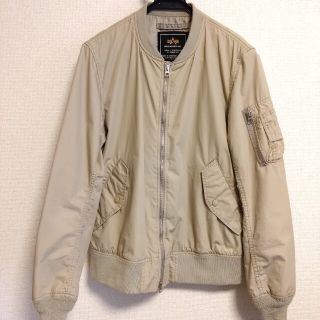 アルファインダストリーズ(ALPHA INDUSTRIES)のアルファインダストリーズ　ジャケット(フライトジャケット)