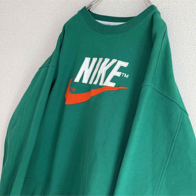 NIKE ナイキ　スウェット　トレーナー　ワンポイント　刺繍　ゆるだぼ　XXL