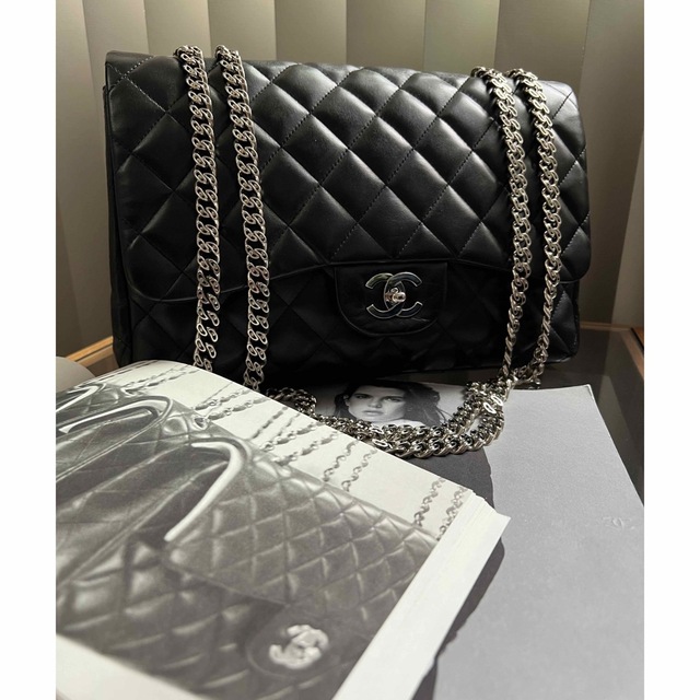 CHANEL(シャネル)のシャネル正規品マトラッセチェーンバッグ♡ レディースのバッグ(ハンドバッグ)の商品写真