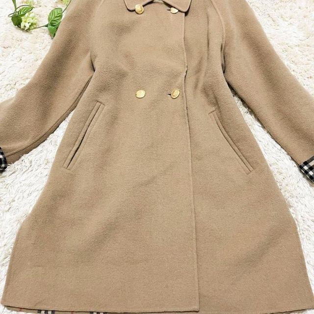 BURBERRY(バーバリー)の【極美品/激レア】バーバリー ロングコート カシミヤ混 ノバチェック 金ボタン レディースのジャケット/アウター(ロングコート)の商品写真