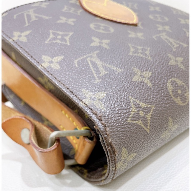 LOUIS VUITTON(ルイヴィトン)のルイヴィトン LOUIS VUITTON モノグラム カルトシエール レディースのバッグ(ショルダーバッグ)の商品写真