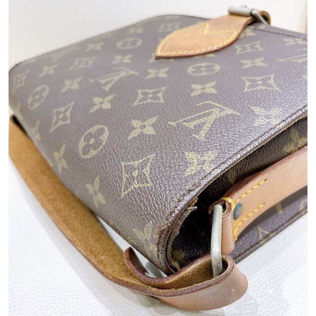 LOUIS VUITTON(ルイヴィトン)のルイヴィトン LOUIS VUITTON モノグラム カルトシエール レディースのバッグ(ショルダーバッグ)の商品写真