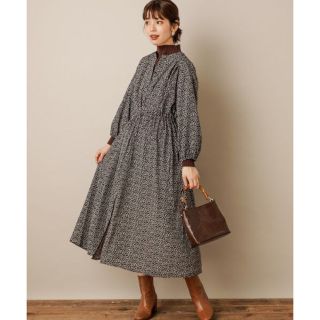 ナチュラルクチュール(natural couture)のとろみサテンたっぷりギャザーワンピース(ロングワンピース/マキシワンピース)