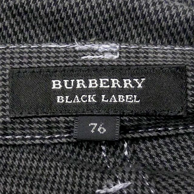 BURBERRY BLACK LABEL(バーバリーブラックレーベル)の廃盤 バーバリーブラックレーベル パンツ W32 メンズ グレー TY2246 メンズのパンツ(チノパン)の商品写真