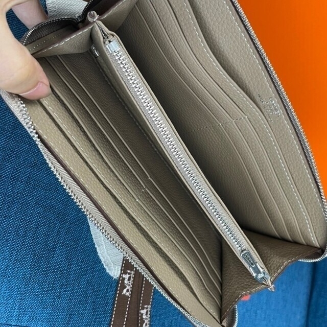 人気SALE爆買い】 Hermes - 激レア HERMES エルメス さいふ レディース