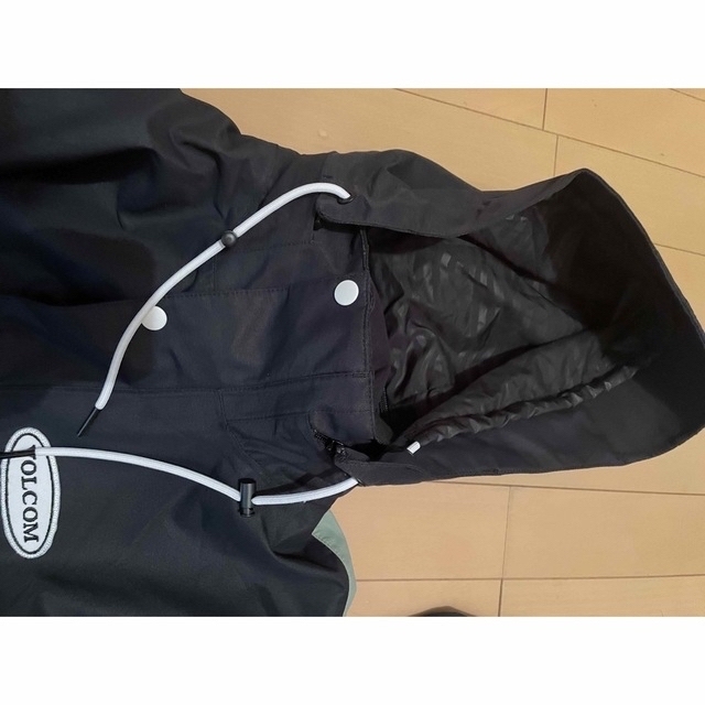 volcom - volcom スノーボードウェア上下セット購入のみ の通販 by