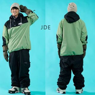 volcom - volcom スノーボードウェア上下セット購入のみ の通販 by