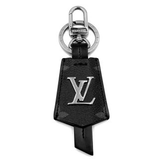 ルイヴィトン(LOUIS VUITTON)のLOUIS VUITTON ルイヴィトン キーホルダー モノグラムエクリプス	ポルトクレ クロッシュクレ LVロゴ キーリング キーチャーム M63620    ブラック 黒 グレー シルバー金具 メンズ ギフト【中古品】(キーホルダー)