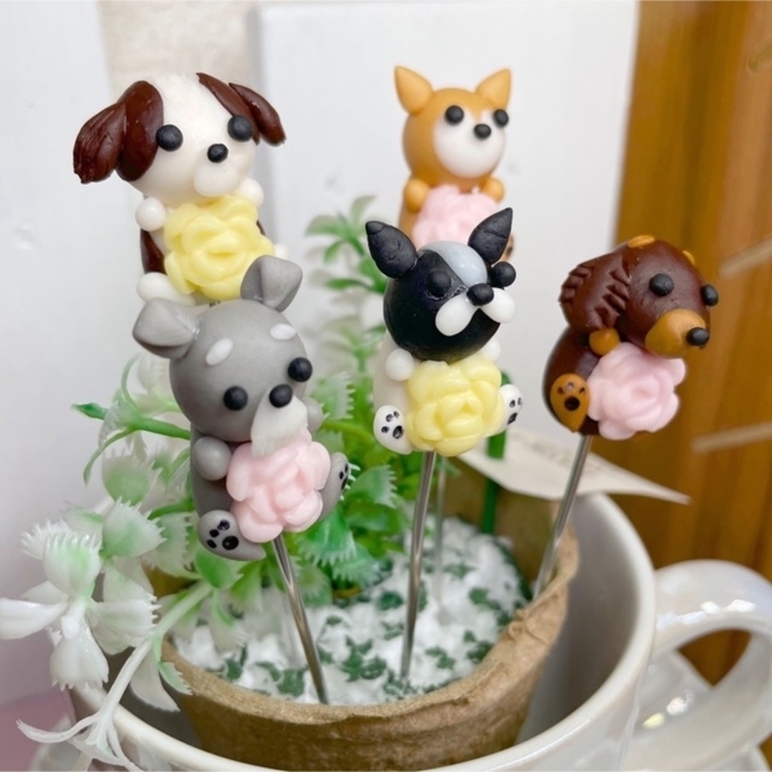 ガーデンピック ハンドメイド お花を持ったワンちゃんピック 多肉植物