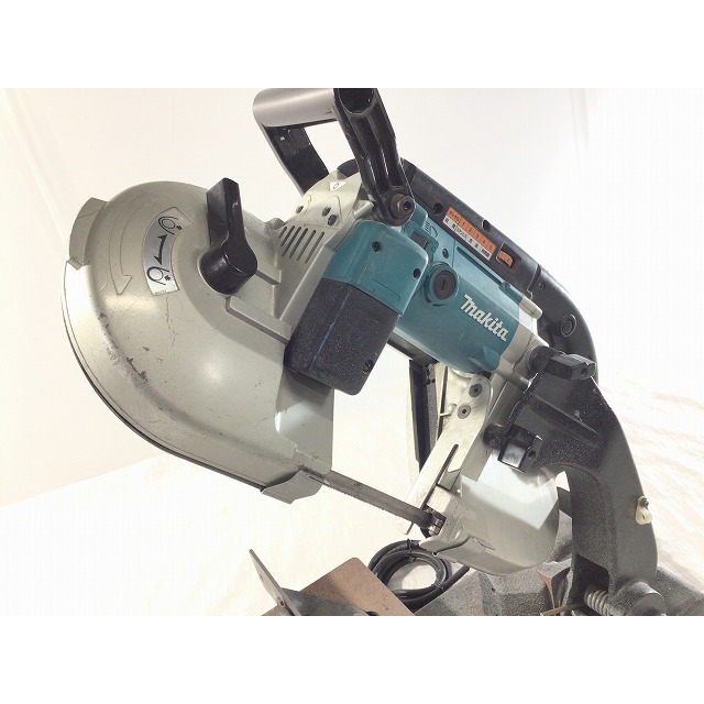 Makita ☆中古品☆makita マキタ 100V ポータブルバンドソー 2107FW 平バイススタンド付き 帯鋸切断機 パイプ切断機 鉄工用  切断機 66811の通販 by 工具販売専門店Borderless(ラクマ店)｜マキタならラクマ