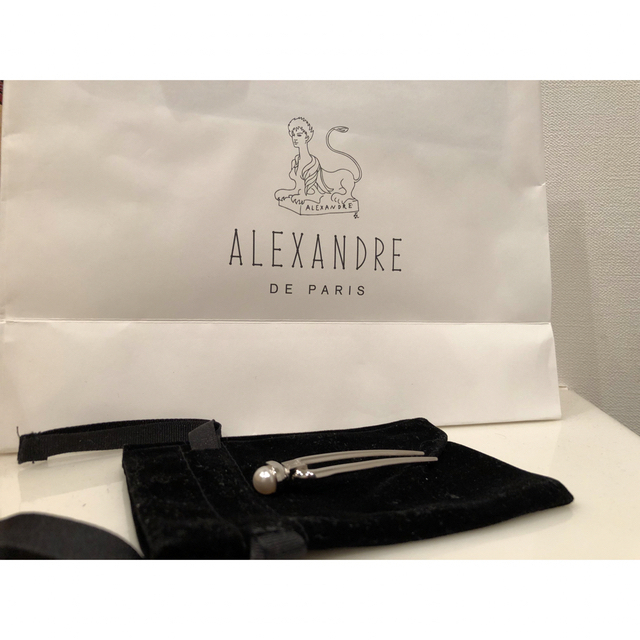 Alexandre de Paris(アレクサンドルドゥパリ)の新品未使用　アレクサンドルドゥパリ パール付き ヘアピン かんざし レディースのヘアアクセサリー(ヘアピン)の商品写真