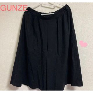 グンゼ(GUNZE)のガウチョパンツ 黒 ワイドパンツ(カジュアルパンツ)