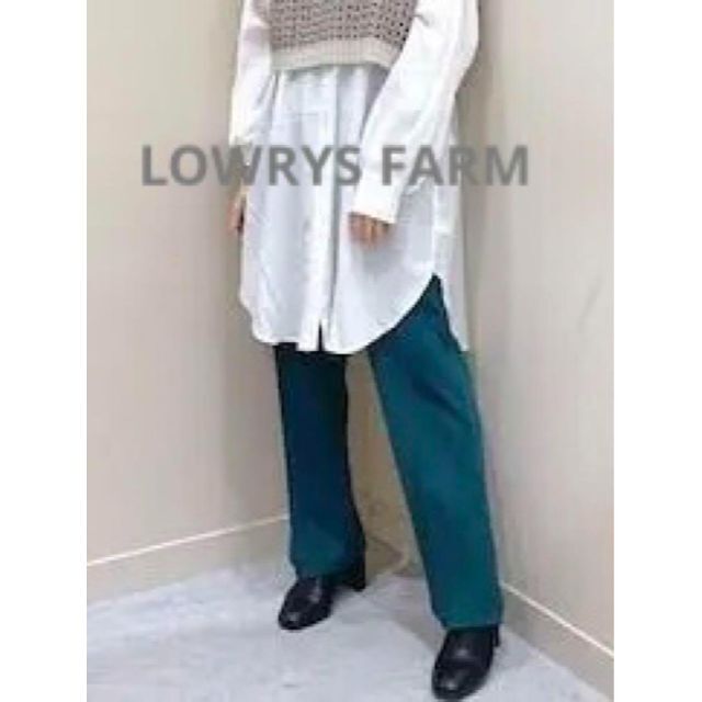 LOWRYS FARM(ローリーズファーム)のローリーズファーム　美品　パンツ　流行りのグリーン　ウエストゴム　生地厚め　M レディースのパンツ(カジュアルパンツ)の商品写真