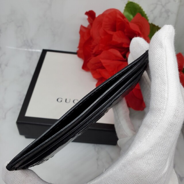 Gucci(グッチ)の【未使用に近い】 GUCCI グッチ 定期入れ カードケース パスケース レディースのファッション小物(名刺入れ/定期入れ)の商品写真