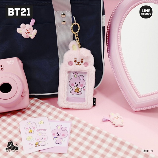 トレカケース　ふわふわBT21  新品未開封 エンタメ/ホビーのおもちゃ/ぬいぐるみ(キャラクターグッズ)の商品写真