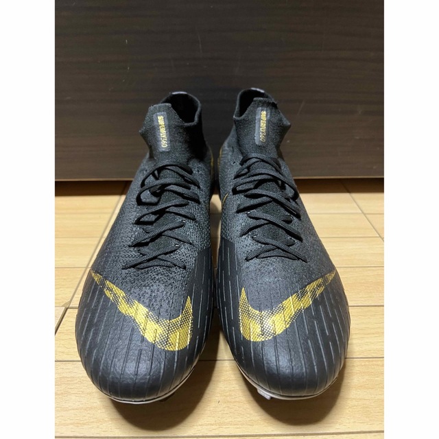 超美品再入荷品質至上! ナイキ サッカースパイク ハイパーヴェノム