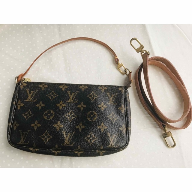 LOUIS VUITTON  ポシェットアクセソワール　品