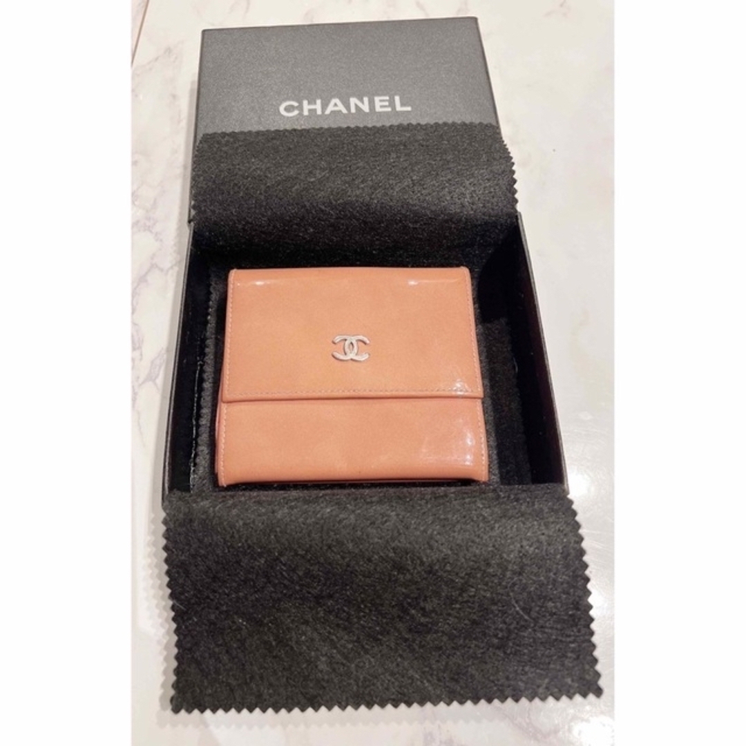 CHANEL(シャネル)のCHANEL 2つ折り財布 レディースのファッション小物(財布)の商品写真