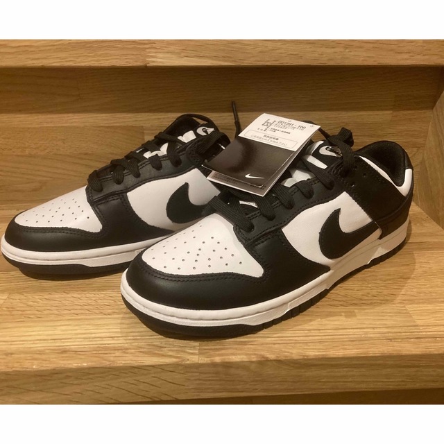 NIKE(ナイキ)のNike Dunk Low Retro "White/Black" メンズの靴/シューズ(スニーカー)の商品写真