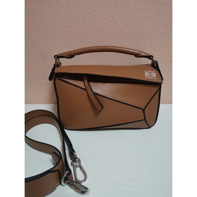 LOEWE(ロエベ)パペルバッグ トートバッグ ショルダーバッグ