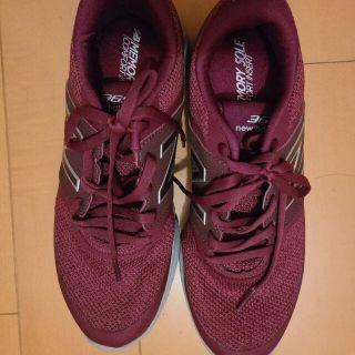 ニューバランス(New Balance)のニューバランスのスニーカー(文学/小説)