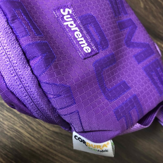 Supreme(シュプリーム)のシュプリーム Supreme 2021年秋冬 Neck Pouch Bag メンズのバッグ(ショルダーバッグ)の商品写真