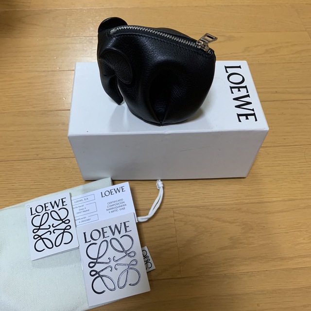 新品 ロエベ エレファント コインケース - www.sorbillomenu.com