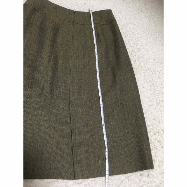 ヨシエイナバ　上品なスカート  レディースのスカート(ひざ丈スカート)の商品写真