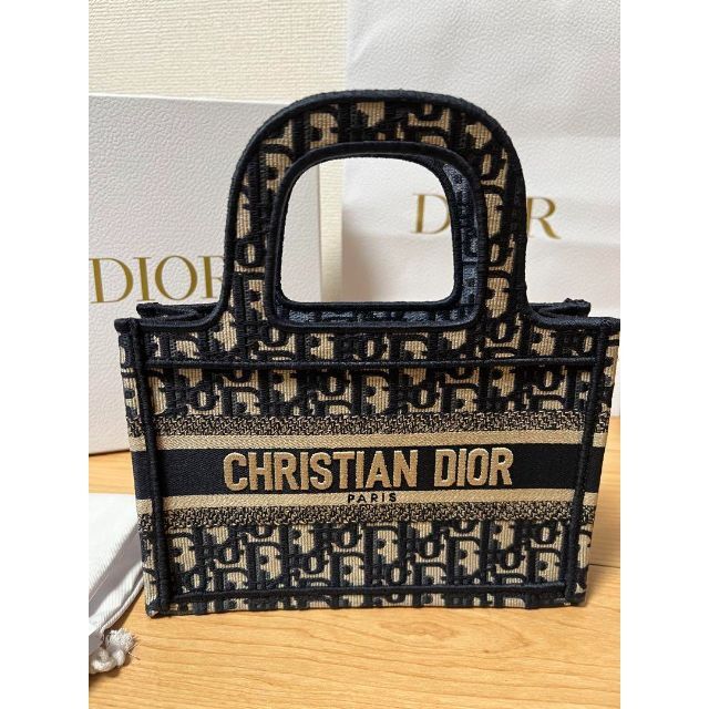 Christian Dior 値下げ可能！DIOR TOTE BOOK ミニバッグ レディース 