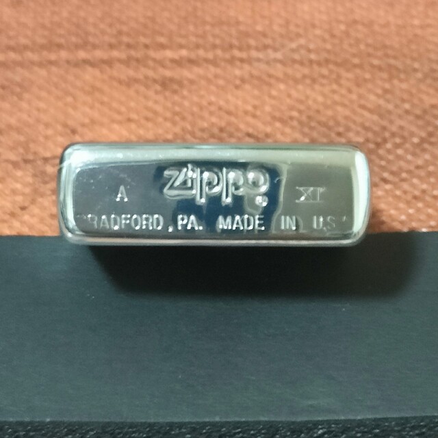 ZIPPO(ジッポー)の【新品未使用】ルアー立体　柄　zippo　ビンテージ　95年製 A XI　ジッポ スポーツ/アウトドアのフィッシング(ルアー用品)の商品写真