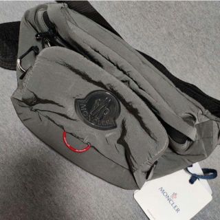 MONCLER - 【新品】MONCLER モンクレール Durance ベルトバッグ グレー