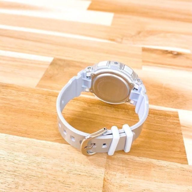 未使用【カシオ】CASIOベビージー腕時計BGA-195 スタッズ ダイヤル 銀 未使用【カシオ】CASIOベビージー腕時計BGA-195 スタッズ ダイヤル 銀
