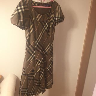 バーバリー(BURBERRY)の【美品】バーバリーワンピース(ミニワンピース)