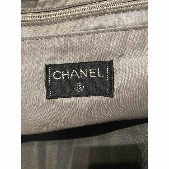 CHANEL(シャネル)のCHANELシャネル 大きめトートバッグ レディースのバッグ(トートバッグ)の商品写真