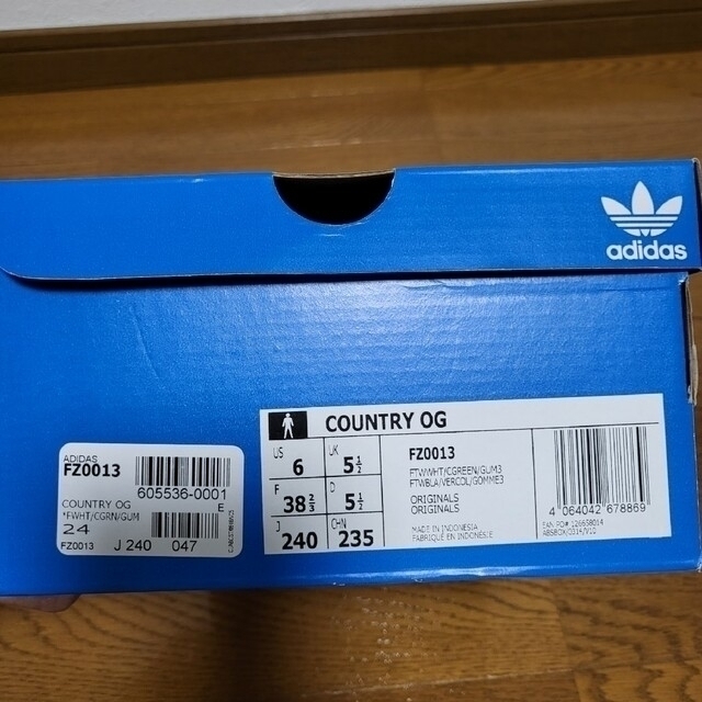 adidas(アディダス)のアディダス COUNTRY OG カントリーOG レディースの靴/シューズ(スニーカー)の商品写真