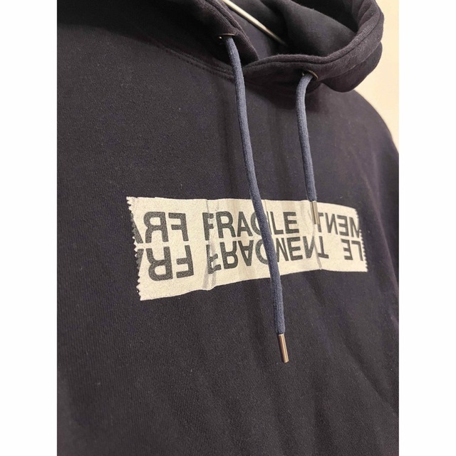 sacai(サカイ)のsacai × FRAGMENT DESIGN コラボ パーカー ネイビー2 レディースのトップス(パーカー)の商品写真