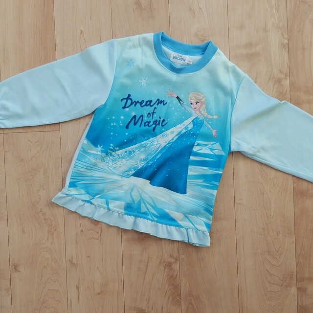 Disney(ディズニー)の未使用　アナ雪　女の子　パジャマ　130cm キッズ/ベビー/マタニティのキッズ服女の子用(90cm~)(パジャマ)の商品写真