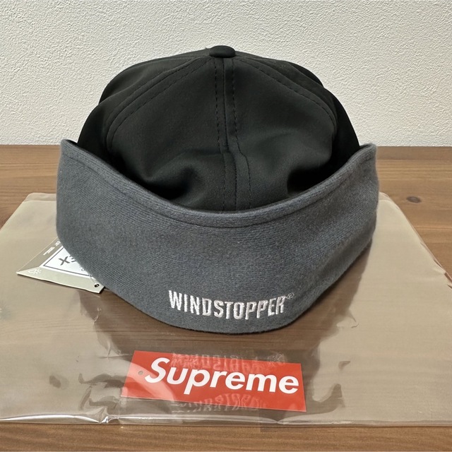 専用　supreme windstopper newera