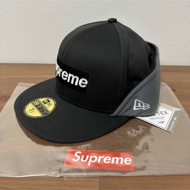 Supreme(シュプリーム)のSupreme WINDSTOPPER Box Logo New Era 黒 メンズの帽子(キャップ)の商品写真