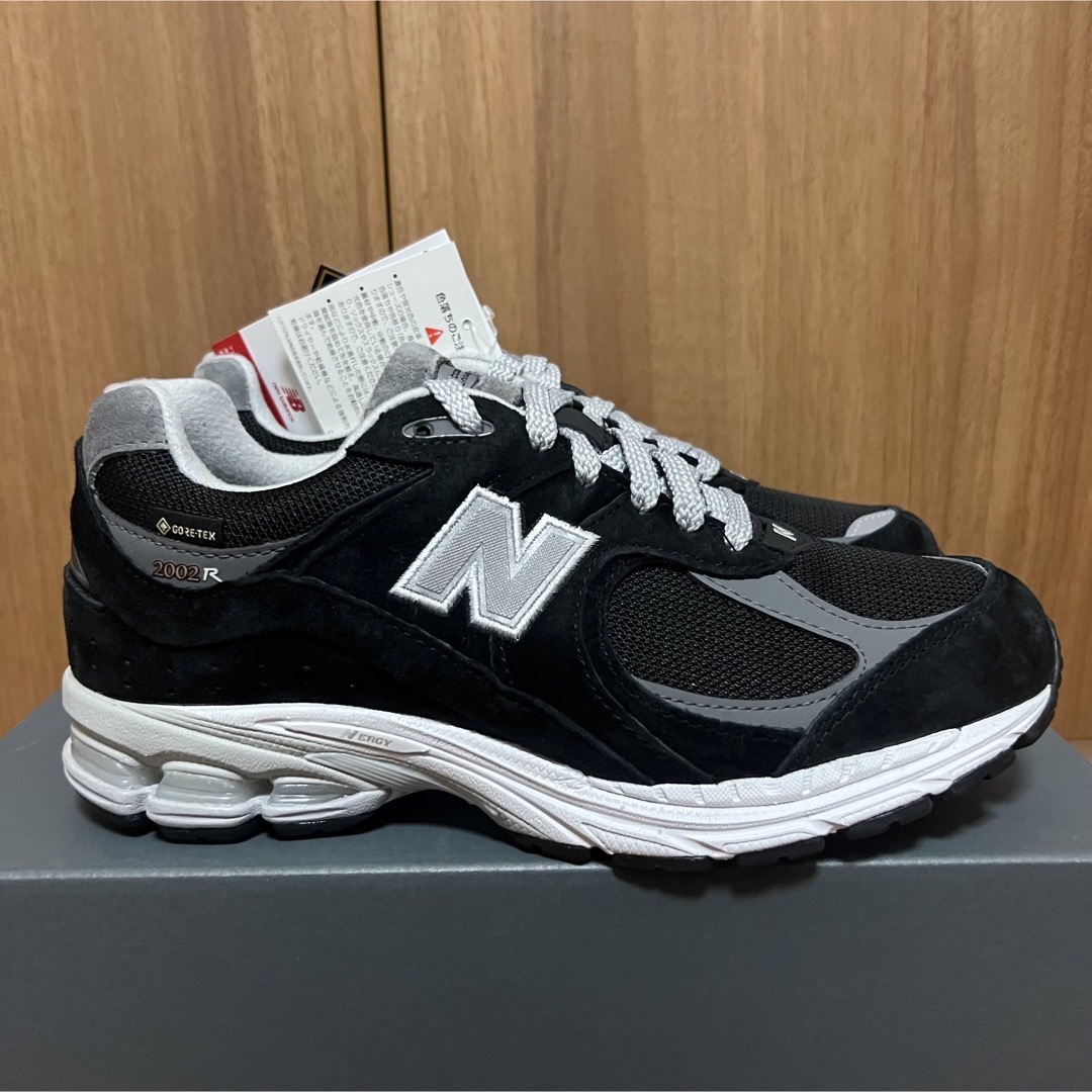 New Balance(ニューバランス)のこん様専用　New Balance M2002RXD  25cm メンズの靴/シューズ(スニーカー)の商品写真