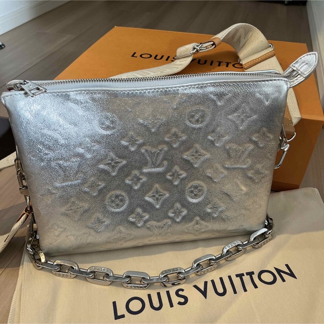 LOUIS VUITTON ルイヴィトン  クッサンPM シルバー