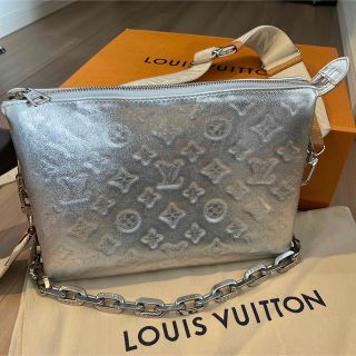 ルイヴィトン(LOUIS VUITTON)のLOUIS VUITTON ルイヴィトン  クッサンPM シルバー(ショルダーバッグ)