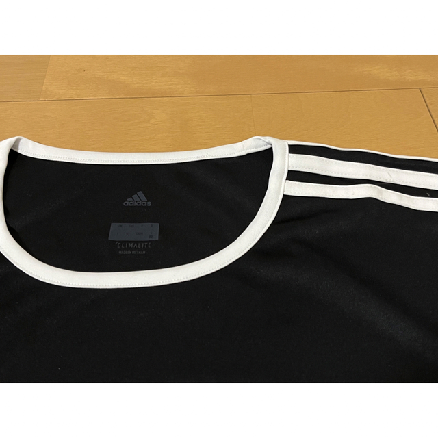 adidas(アディダス)のABEMA × adidas ワールドカップ　Tシャツ　ユニホーム　非売品 スポーツ/アウトドアのサッカー/フットサル(ウェア)の商品写真