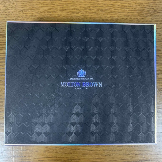 MOLTON BROWN(モルトンブラウン)のMOLTON BROWN ハンドクリーム　ギフト箱なし コスメ/美容のボディケア(ハンドクリーム)の商品写真