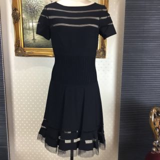 タダシショウジ(TADASHI SHOJI)の新品☆ TADASHI SHIJO サイズS  ブラック(ひざ丈ワンピース)