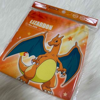 ポケモン(ポケモン)の新品　ポケモン　リザードン　巾着袋(キャラクターグッズ)