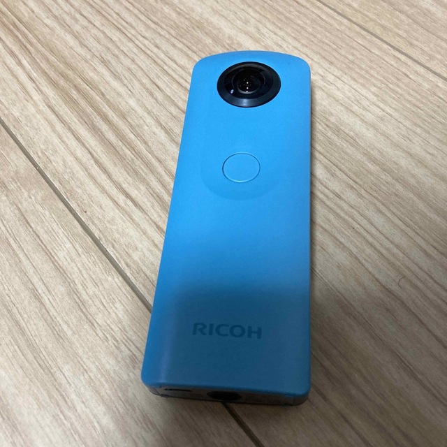 RICOH(リコー)のRICOH THETA SC BLUE &エクステンションアダプター スマホ/家電/カメラのカメラ(その他)の商品写真