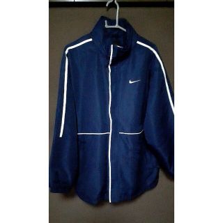 ナイキ(NIKE)の激安！使用2回の美品！ホームクリーニング済み！凄くあたたかいNIKEコート！(その他)