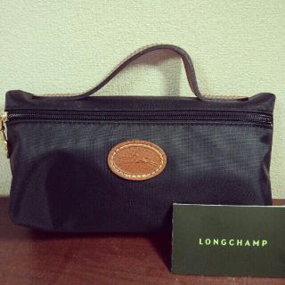 ロンシャン(LONGCHAMP)のロンシャンポーチ(ポーチ)